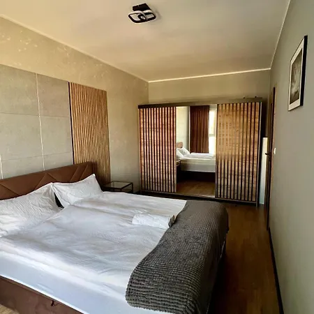 Apartamento Intelliparts Q