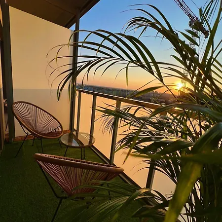 Апартаменты Intelliparts Q